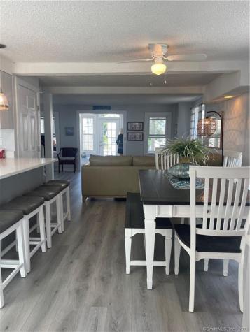 31 Lawrence Avenue Milford CT 06460