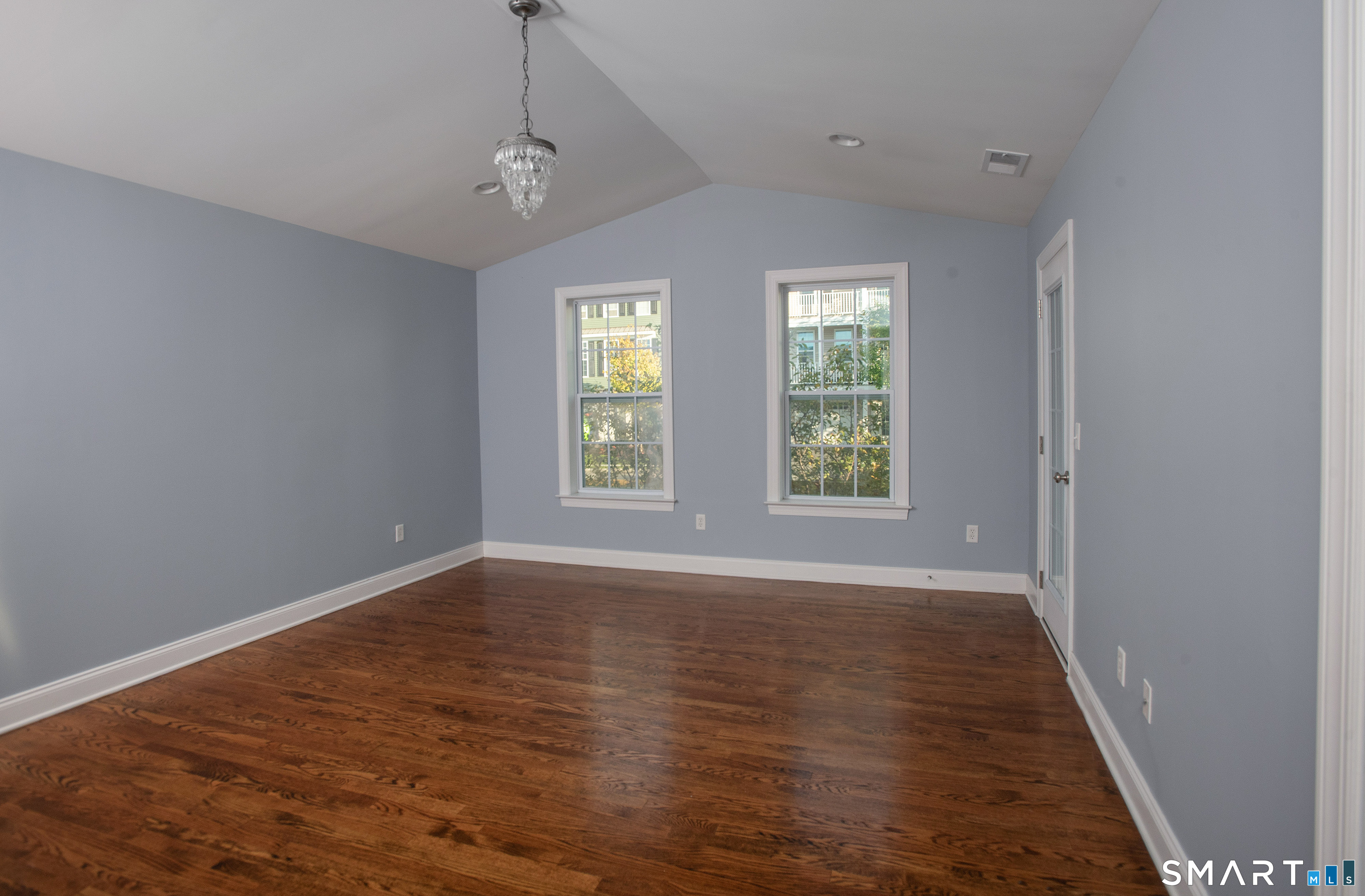 27 Warrington Round Danbury CT 06810