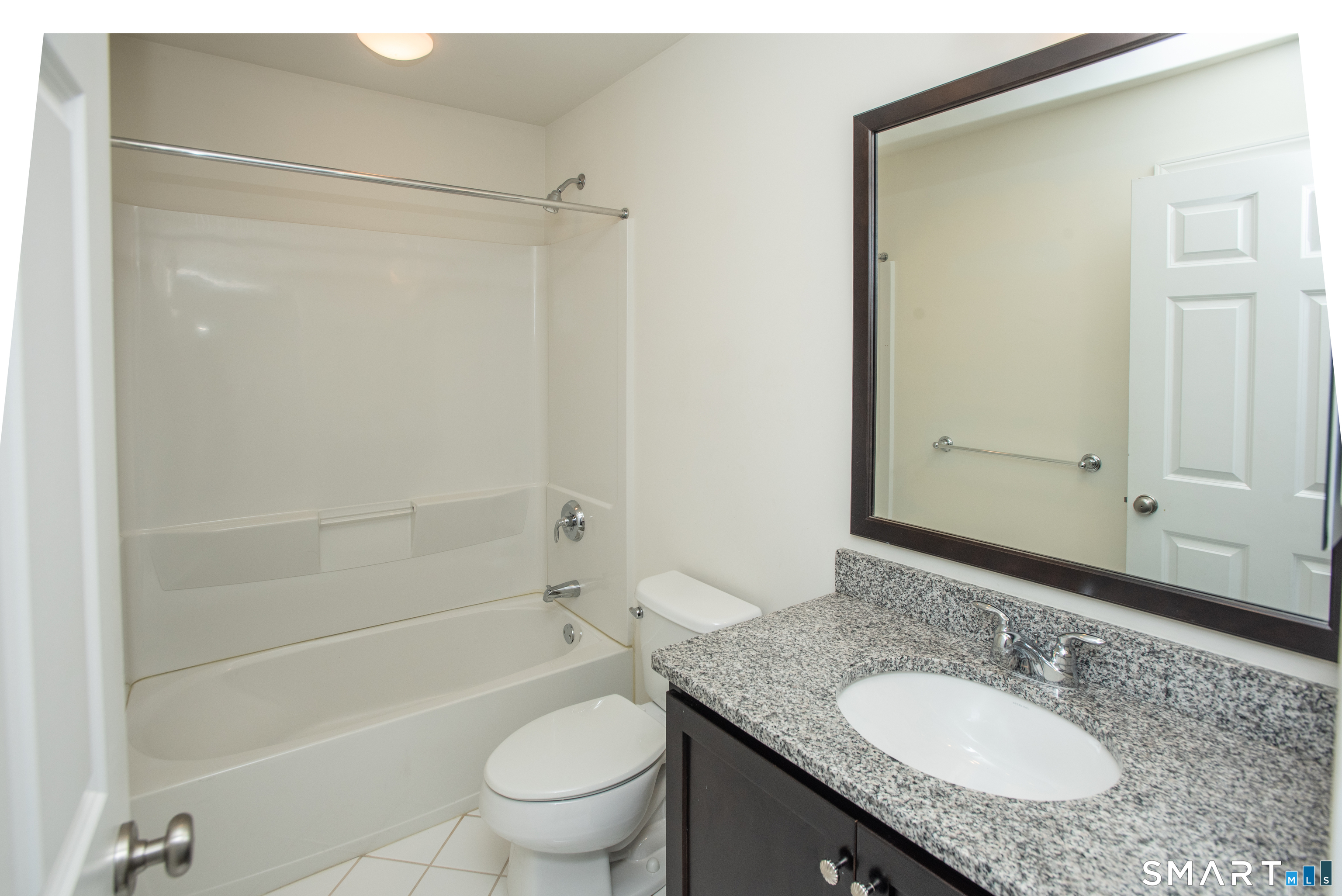 27 Warrington Round Danbury CT 06810