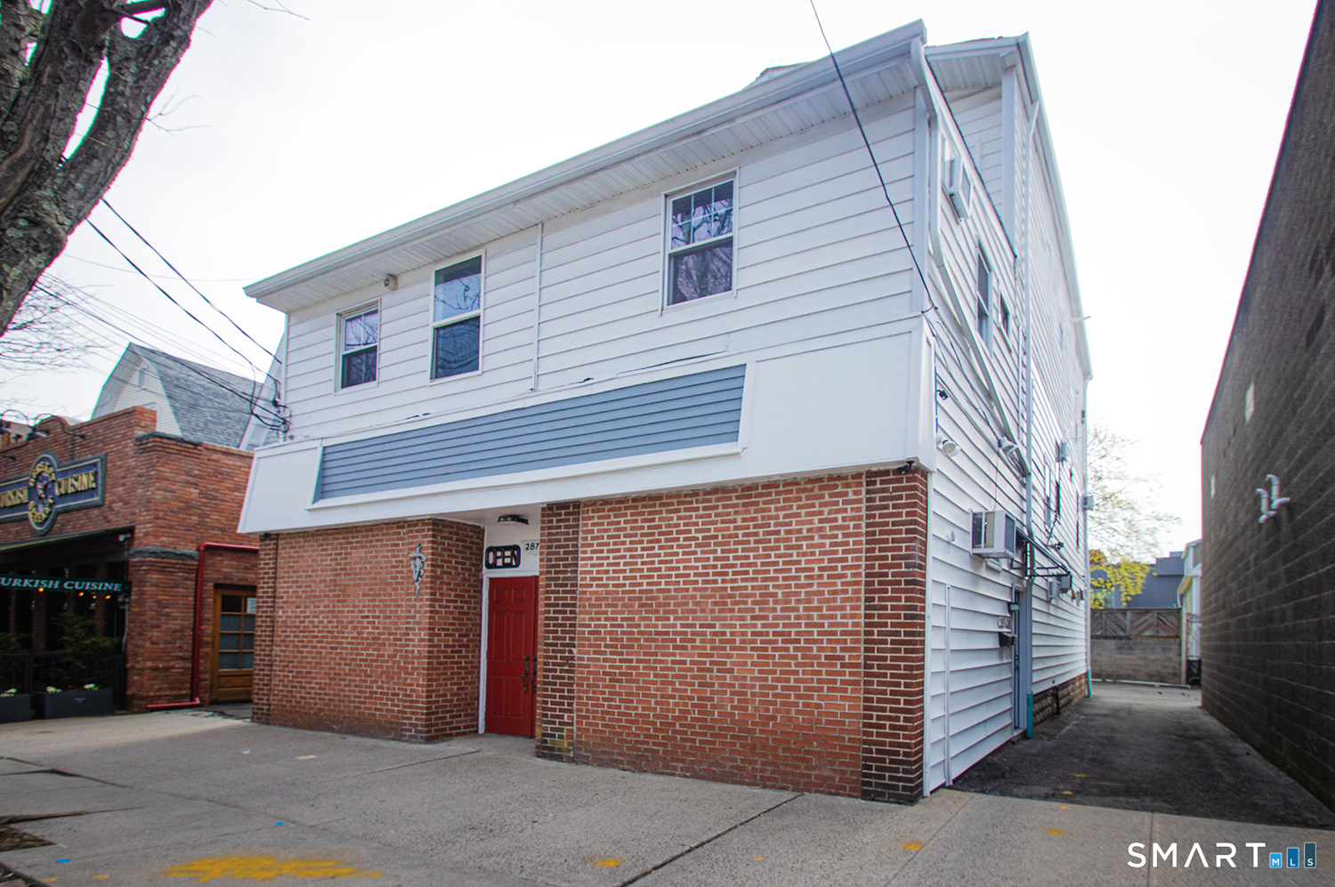 2879 Fairfield Avenue Bridgeport CT 06605