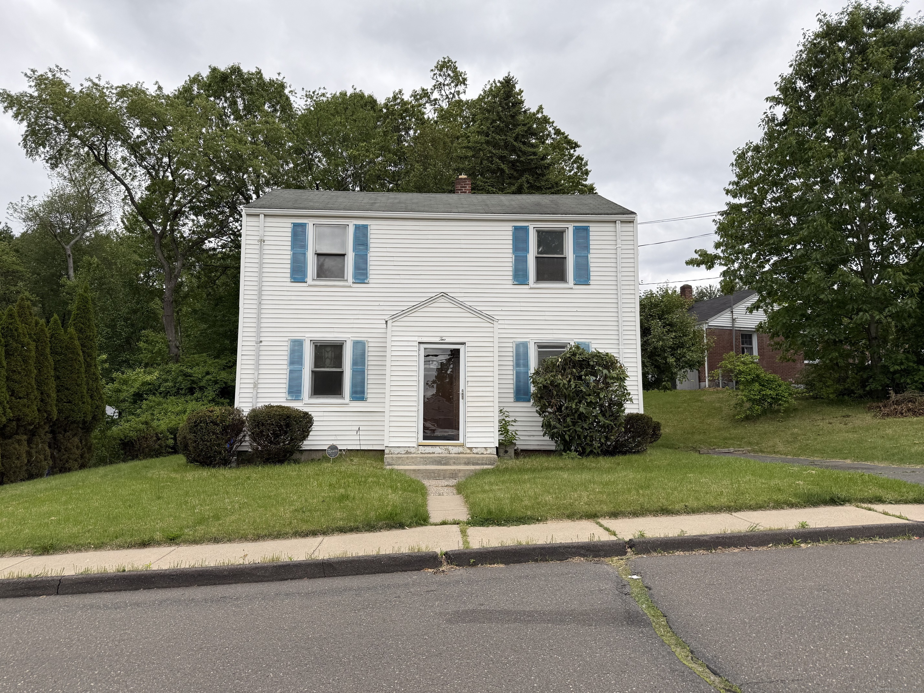 2 Chandler Street East Hartford CT 06108
