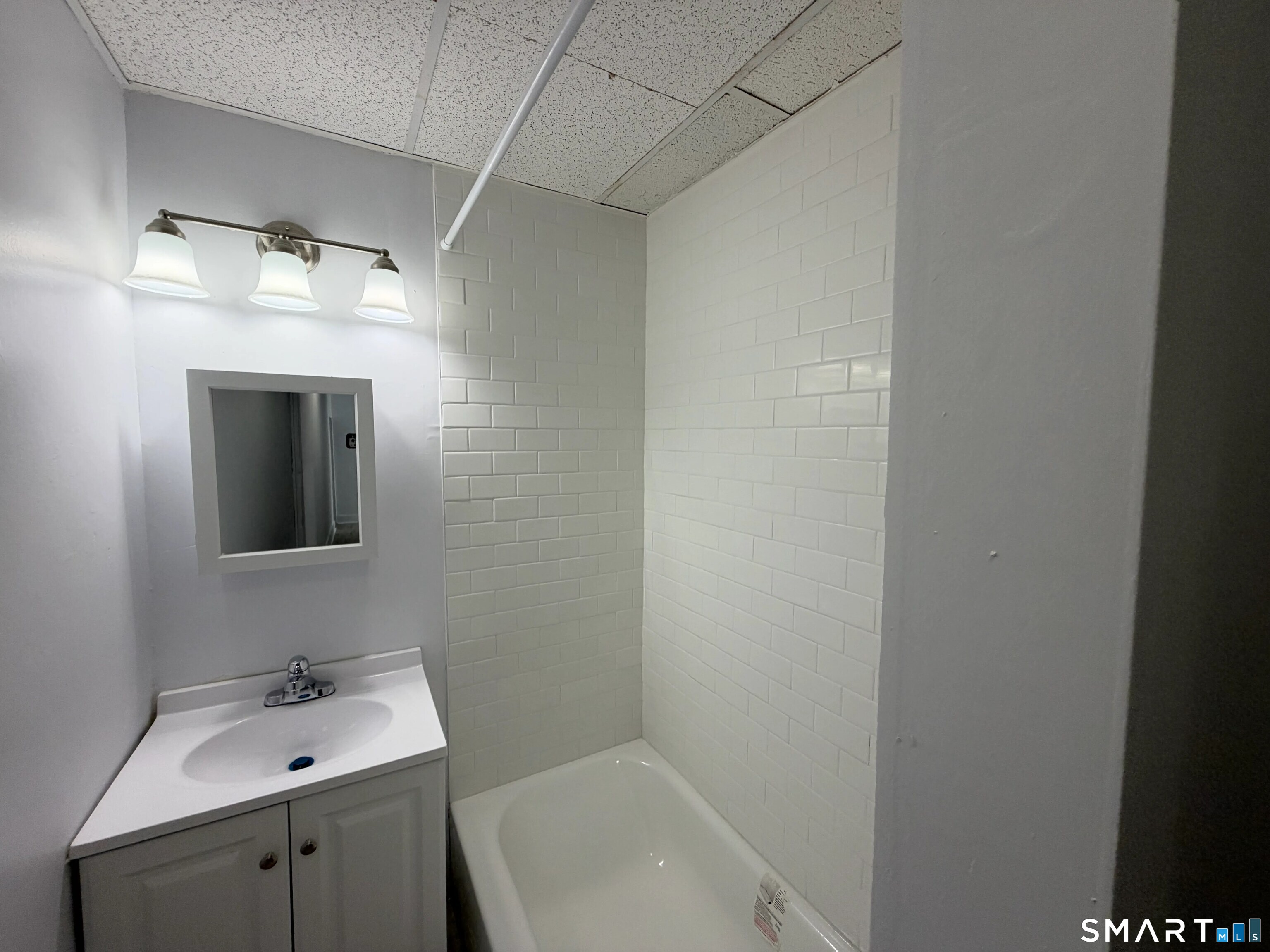14 Lester Street Ansonia CT 06401