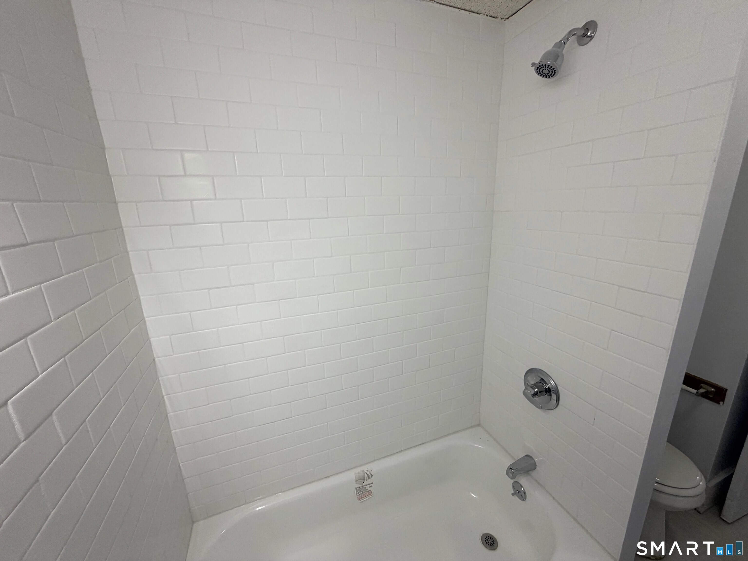 14 Lester Street Ansonia CT 06401