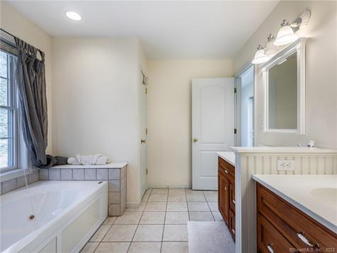 3 Weldon Court Goshen CT 06756
