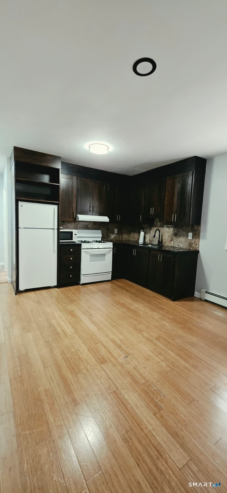 1144 Hancock Avenue Bridgeport CT 06605