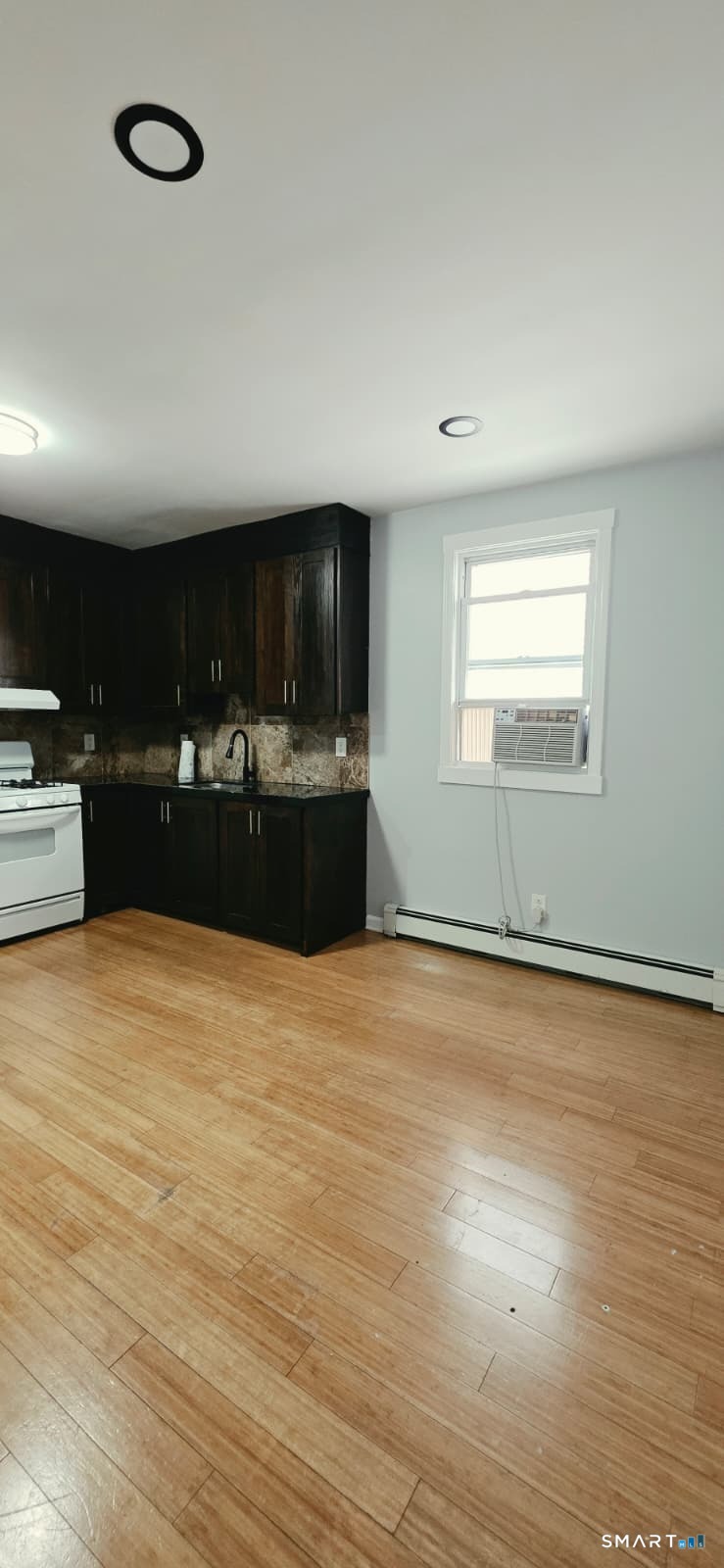 1144 Hancock Avenue Bridgeport CT 06605