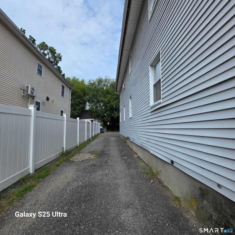 1144 Hancock Avenue Bridgeport CT 06605