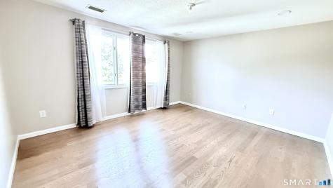 16 Arthur Drive South Windsor CT 06074