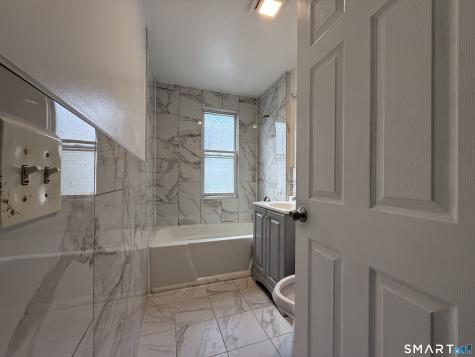 29 Madison Street Waterbury CT 06706