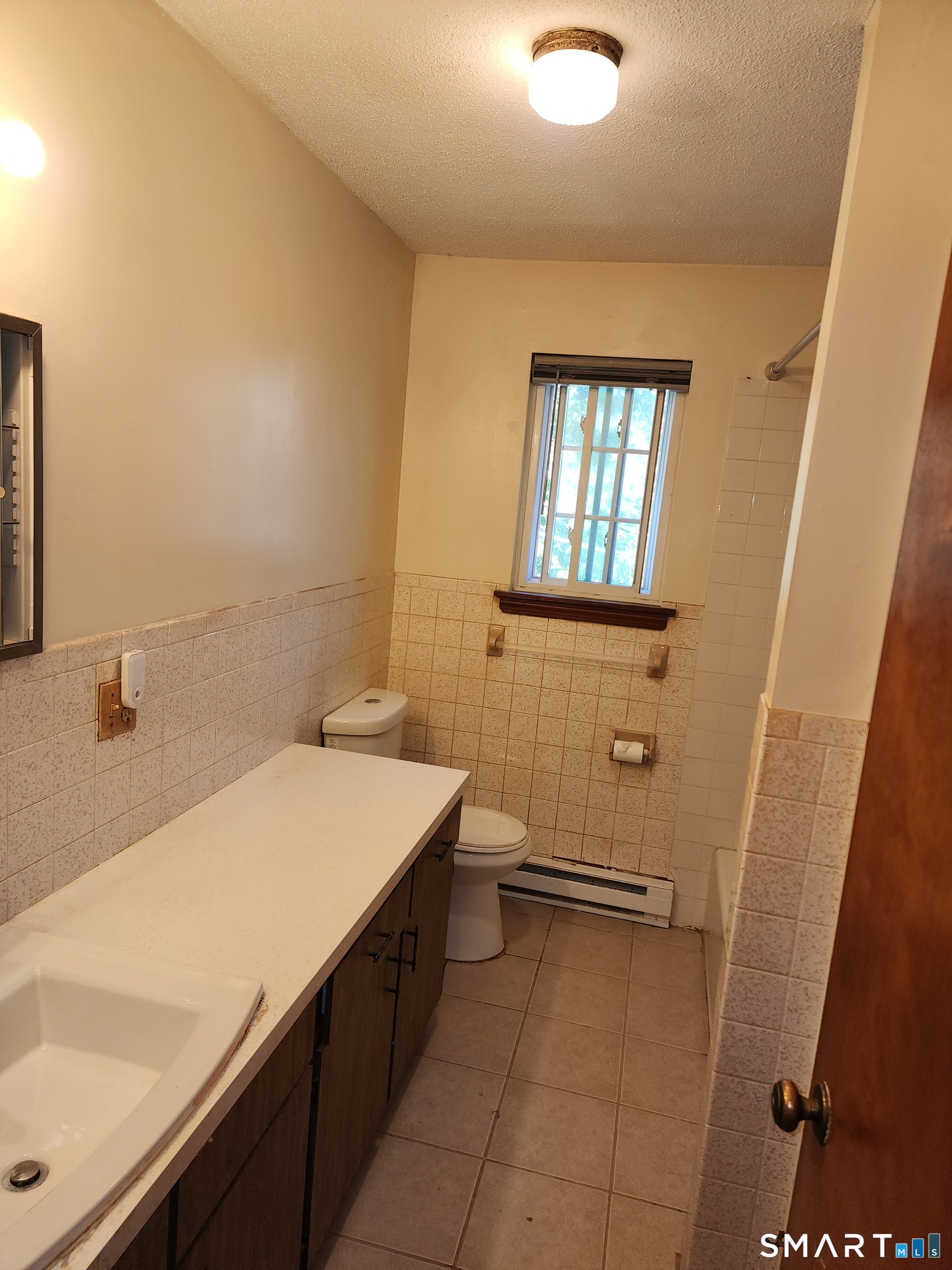 71 Bentwood Drive Waterbury CT 06705