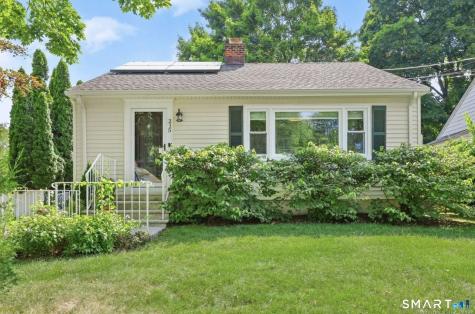 215 Bennett Street Fairfield CT 06825