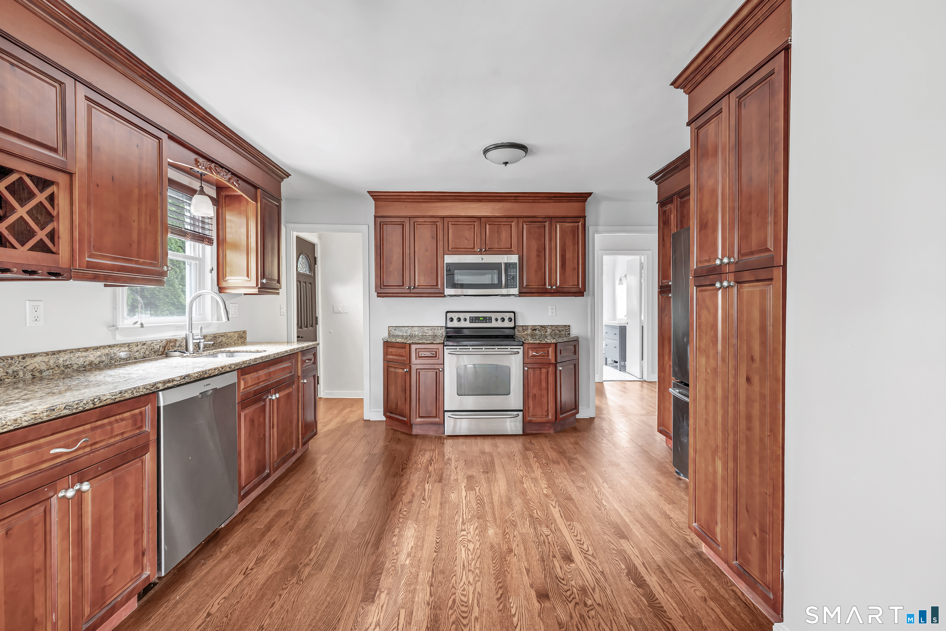 215 Bennett Street Fairfield CT 06825