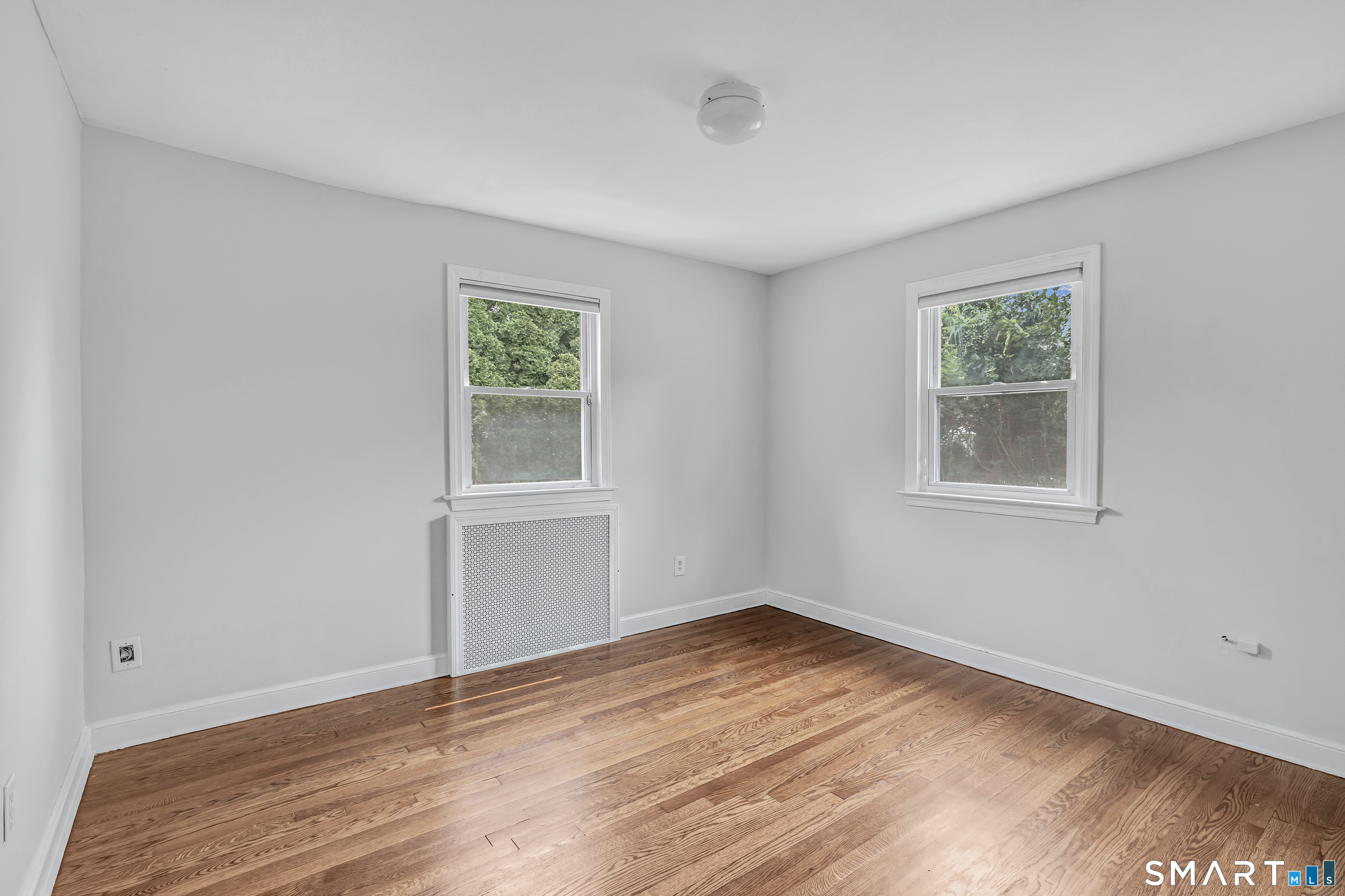 215 Bennett Street Fairfield CT 06825