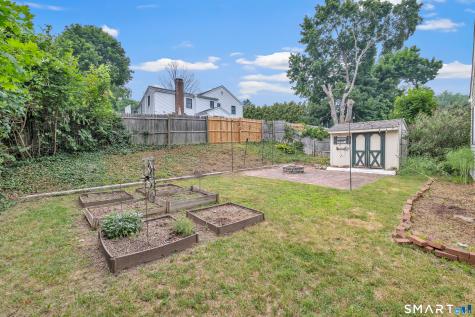 215 Bennett Street Fairfield CT 06825