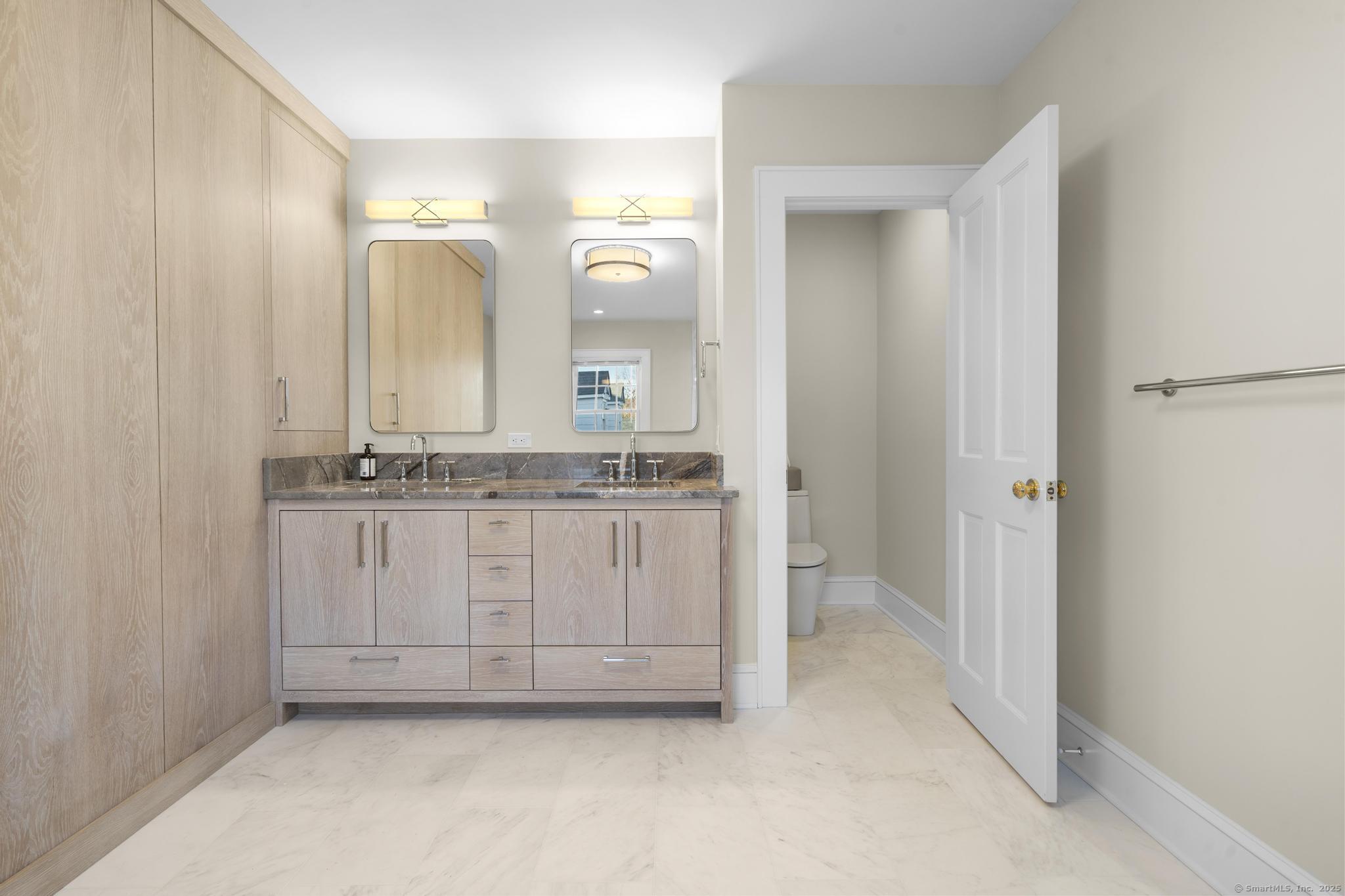 447 Reef Road Fairfield CT 06824