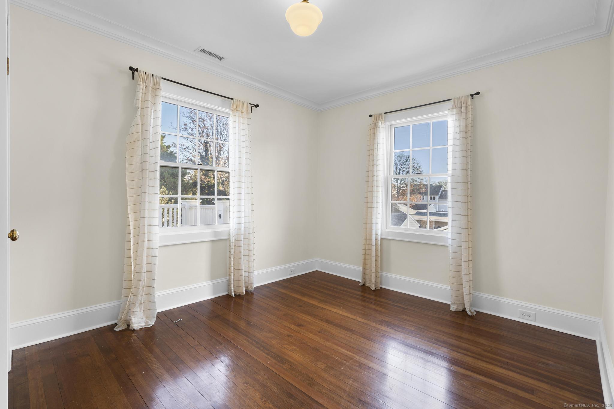 447 Reef Road Fairfield CT 06824