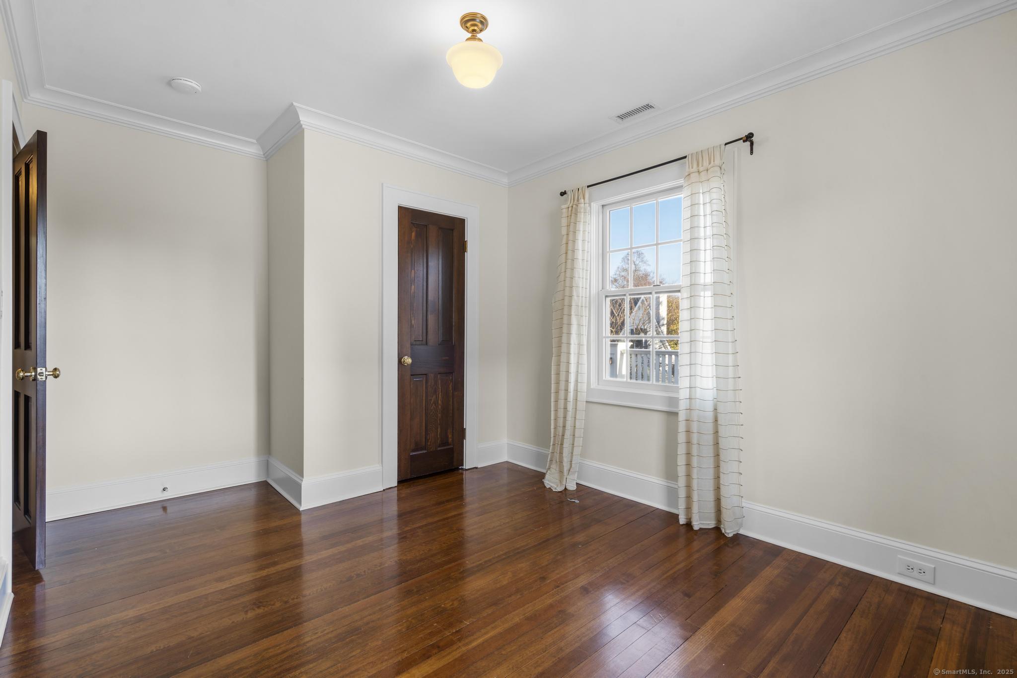 447 Reef Road Fairfield CT 06824