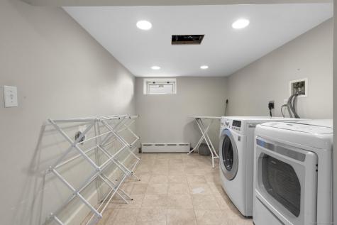 447 Reef Road Fairfield CT 06824