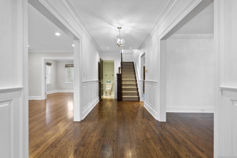 447 Reef Road Fairfield CT 06824