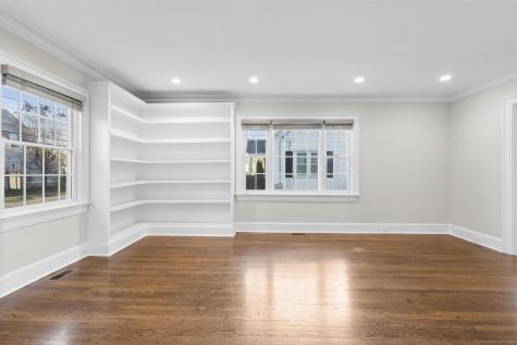 447 Reef Road Fairfield CT 06824