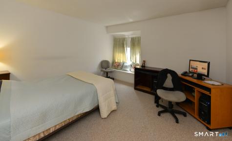548 Heritage Village Southbury CT 06488