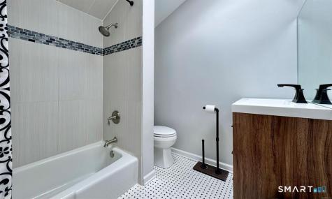 12 Dunbar Road Milford CT 06460