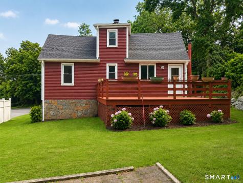 18 Dawn Street Fairfield CT 06824
