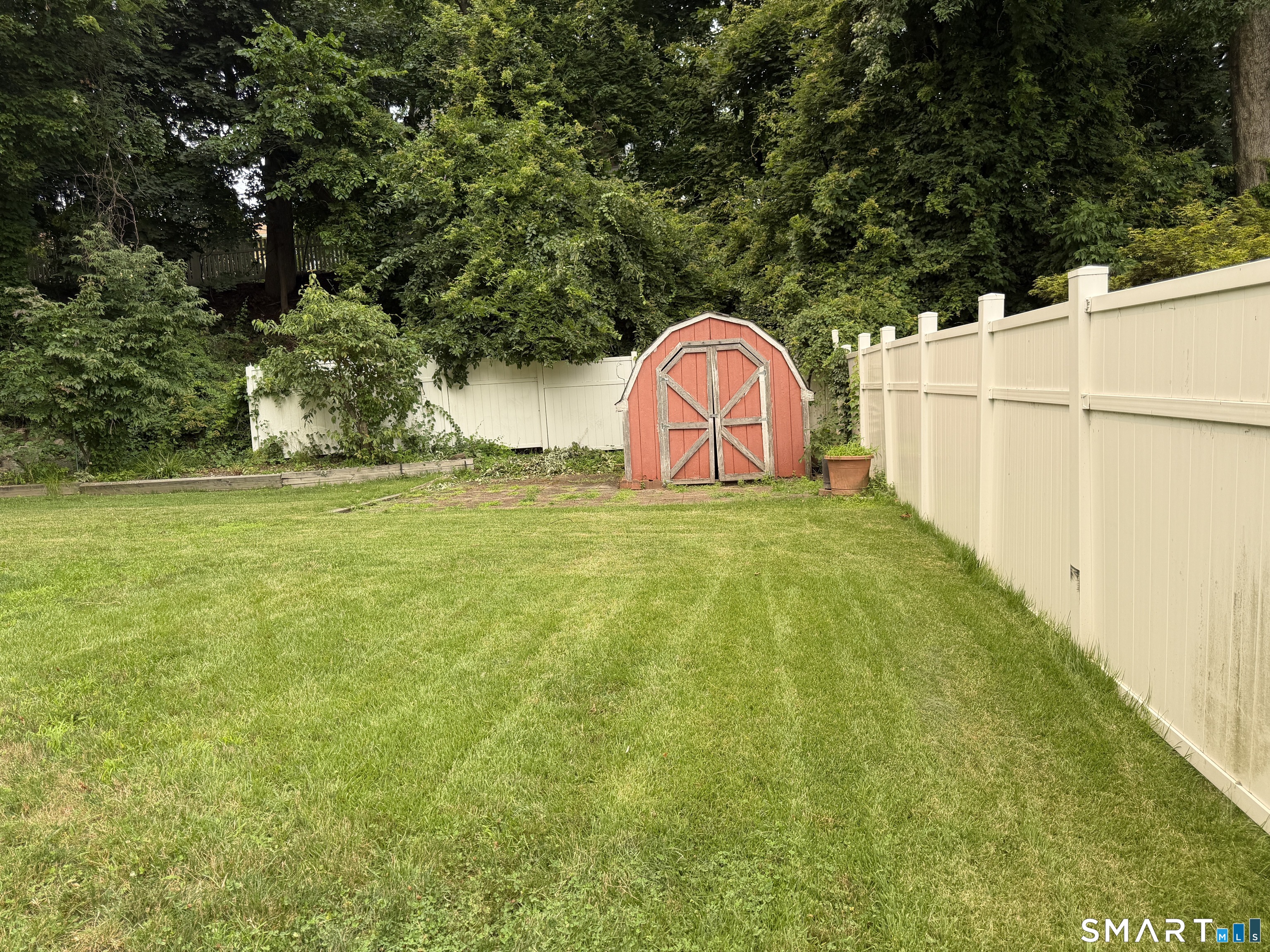18 Dawn Street Fairfield CT 06824