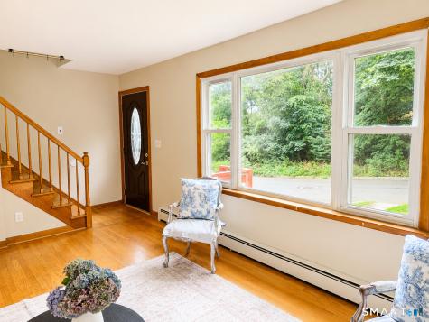 18 Dawn Street Fairfield CT 06824