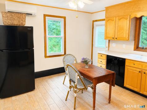 18 Dawn Street Fairfield CT 06824