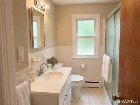 18 Dawn Street Fairfield CT 06824