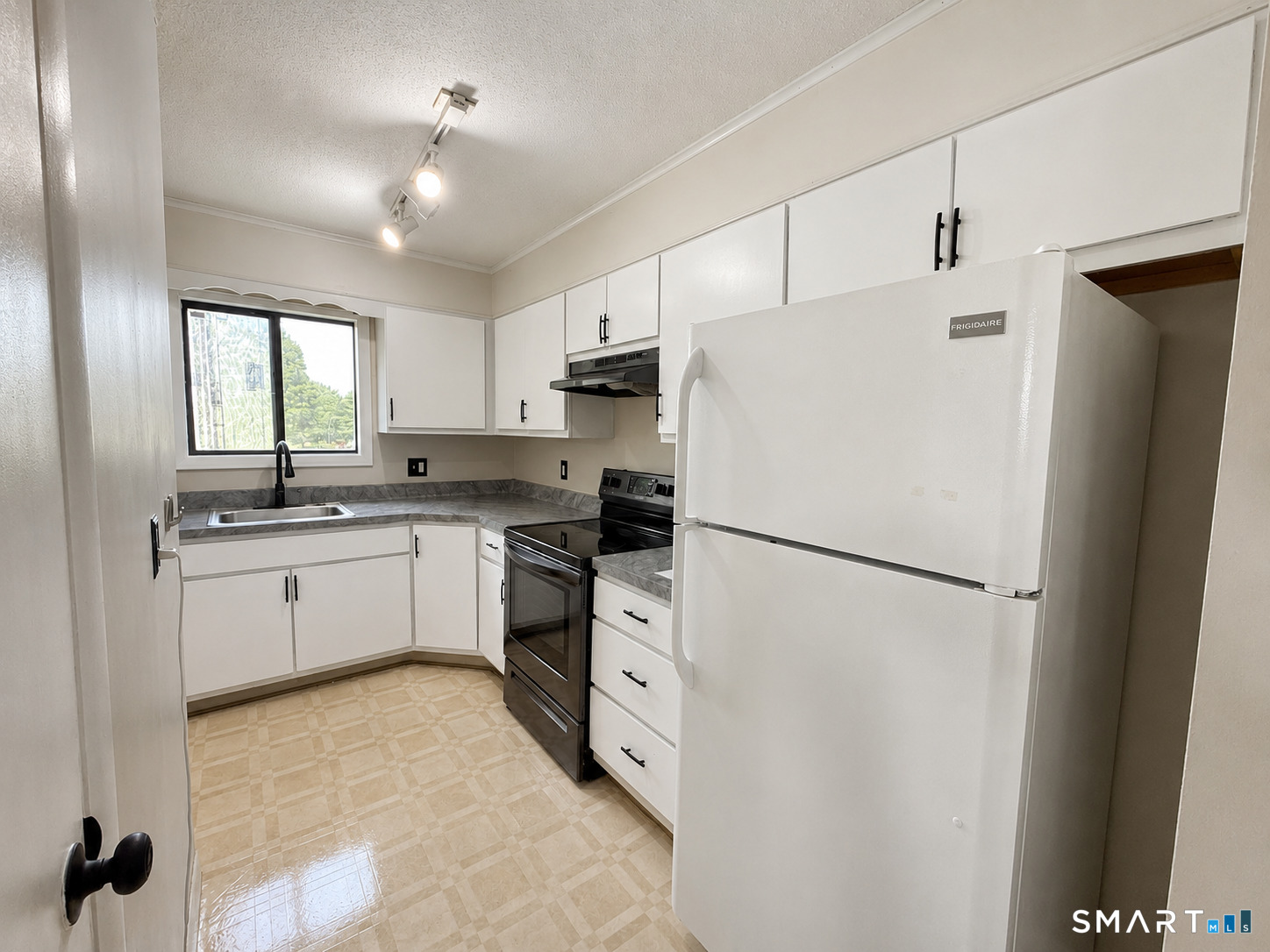 594 East Center Street Manchester CT 06040