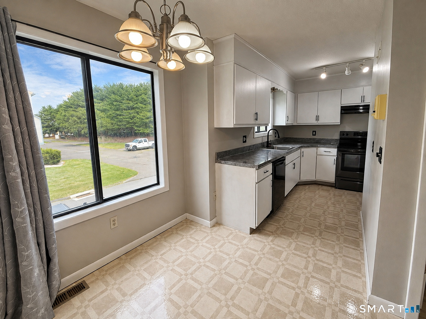 594 East Center Street Manchester CT 06040