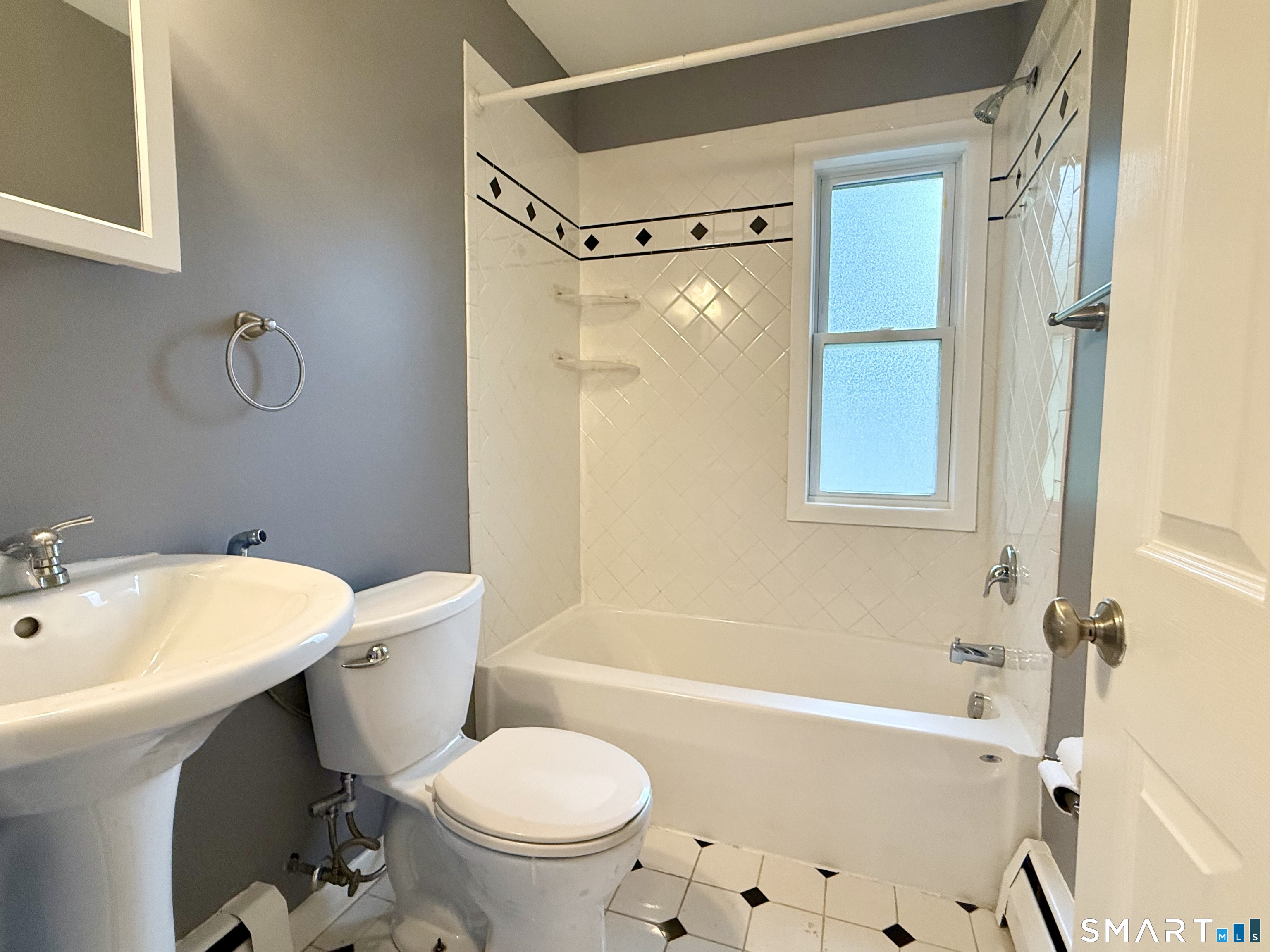 21 Byron Place New Haven CT 06515