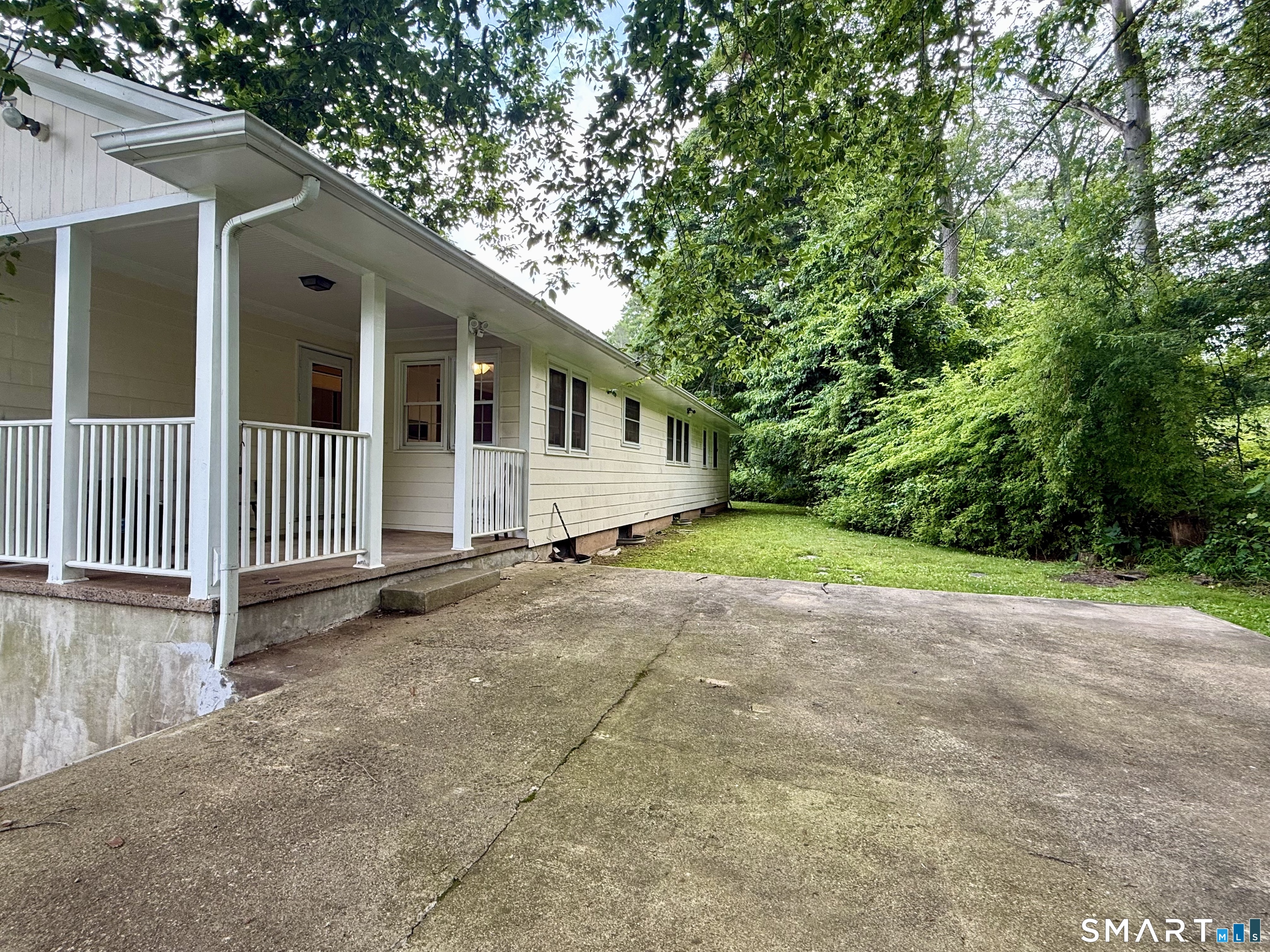 21 Byron Place New Haven CT 06515