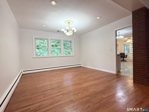 21 Byron Place New Haven CT 06515