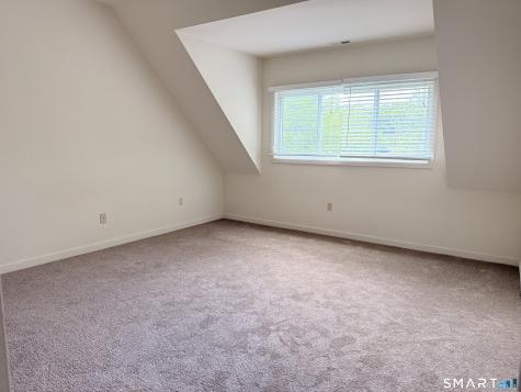 132 Montoya Drive Branford CT 06405