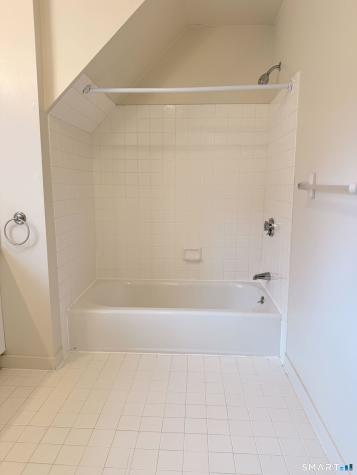 132 Montoya Drive Branford CT 06405
