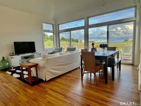 18 Brown Street Guilford CT 06437