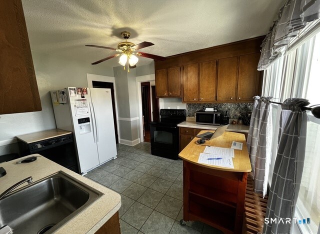 1644 Meriden Avenue Southington CT 06489