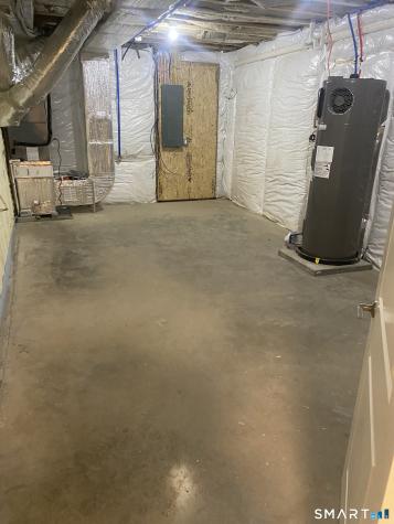 919 Strongtown Road Southbury CT 06488