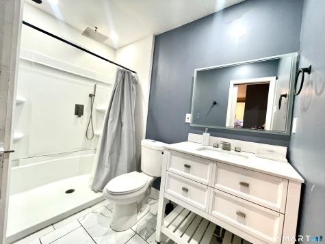 304 Queen Street Bristol CT 06010