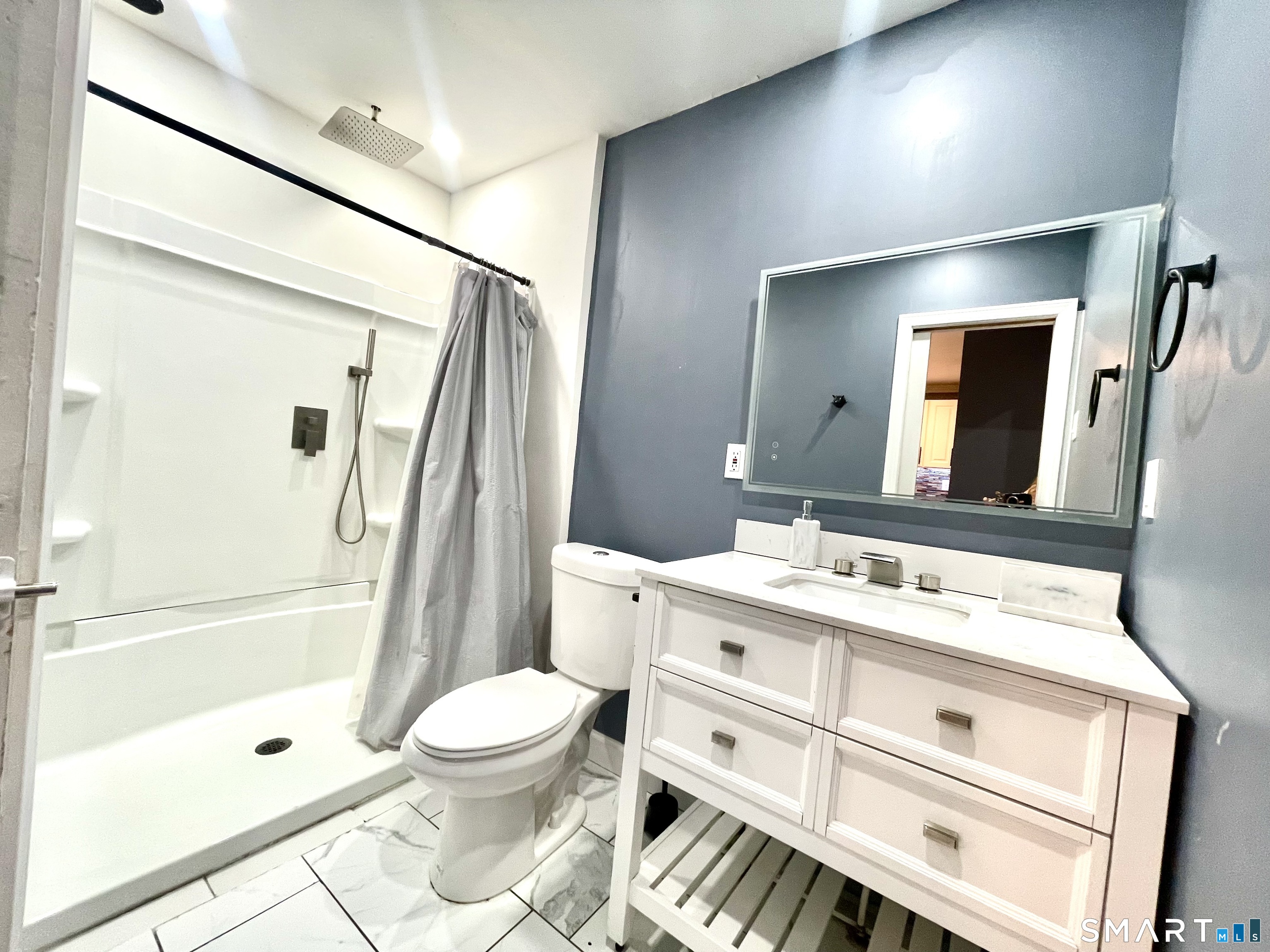 304 Queen Street Bristol CT 06010