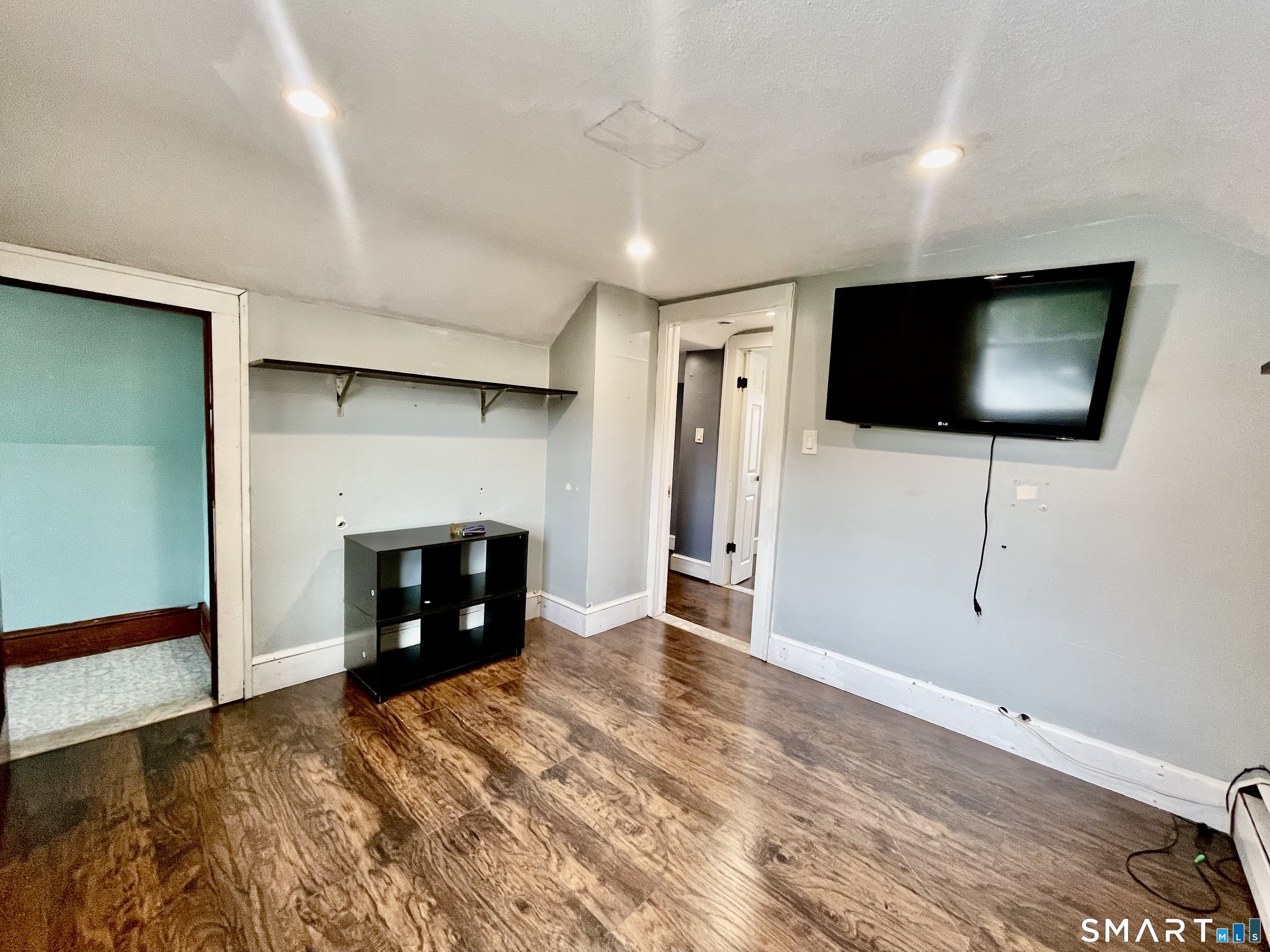 304 Queen Street Bristol CT 06010