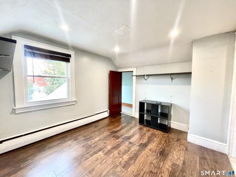 304 Queen Street Bristol CT 06010