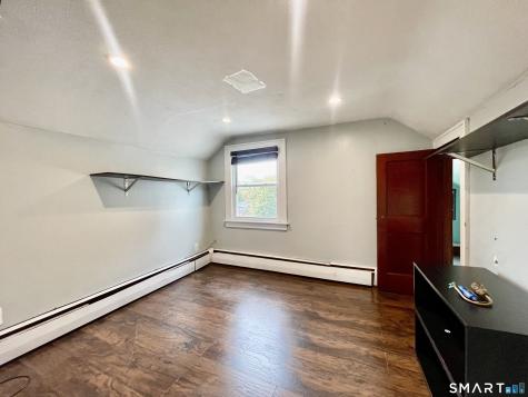 304 Queen Street Bristol CT 06010