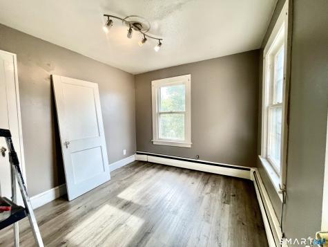 304 Queen Street Bristol CT 06010
