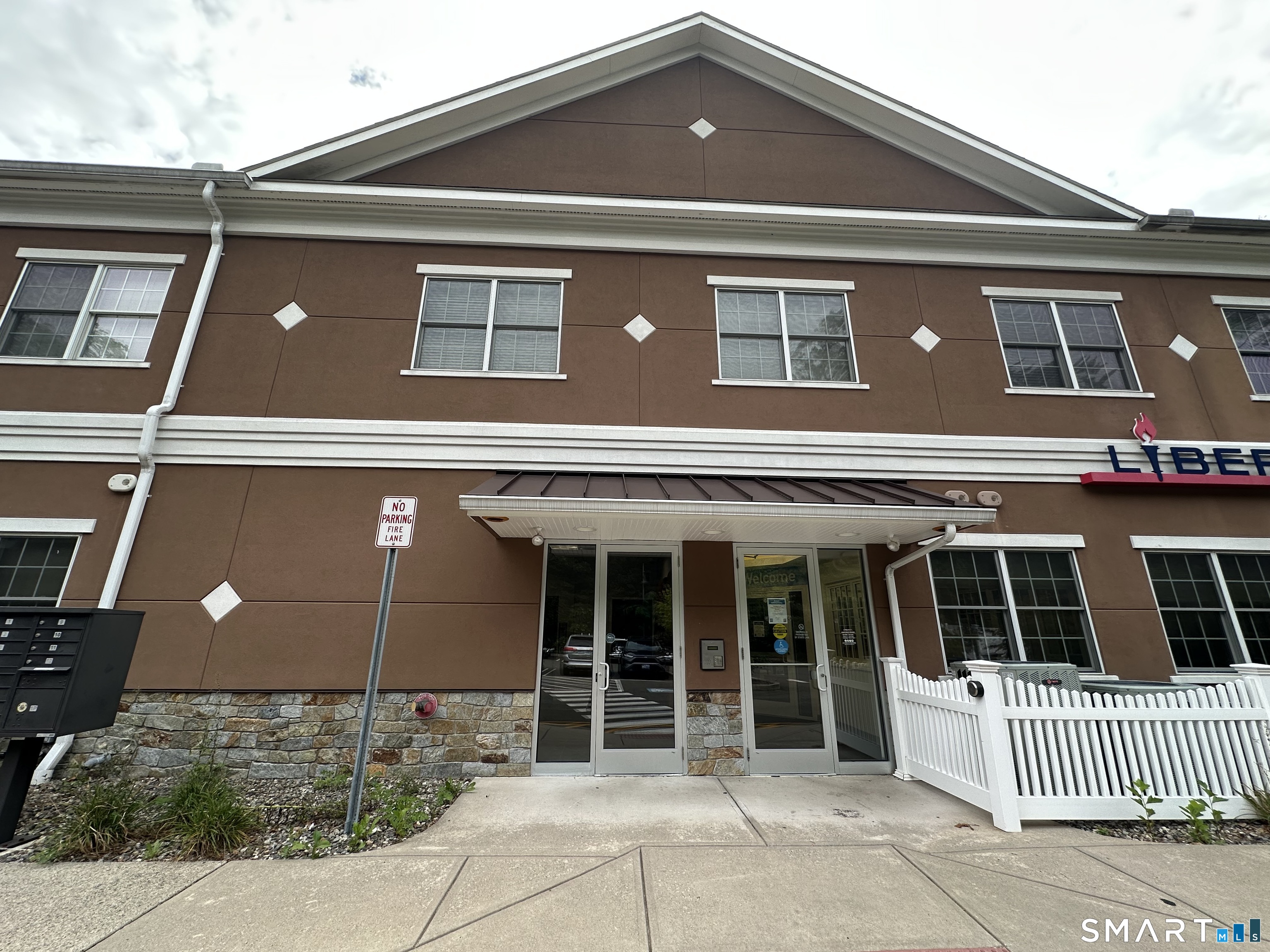 2518 Whitney Avenue Hamden CT 06518