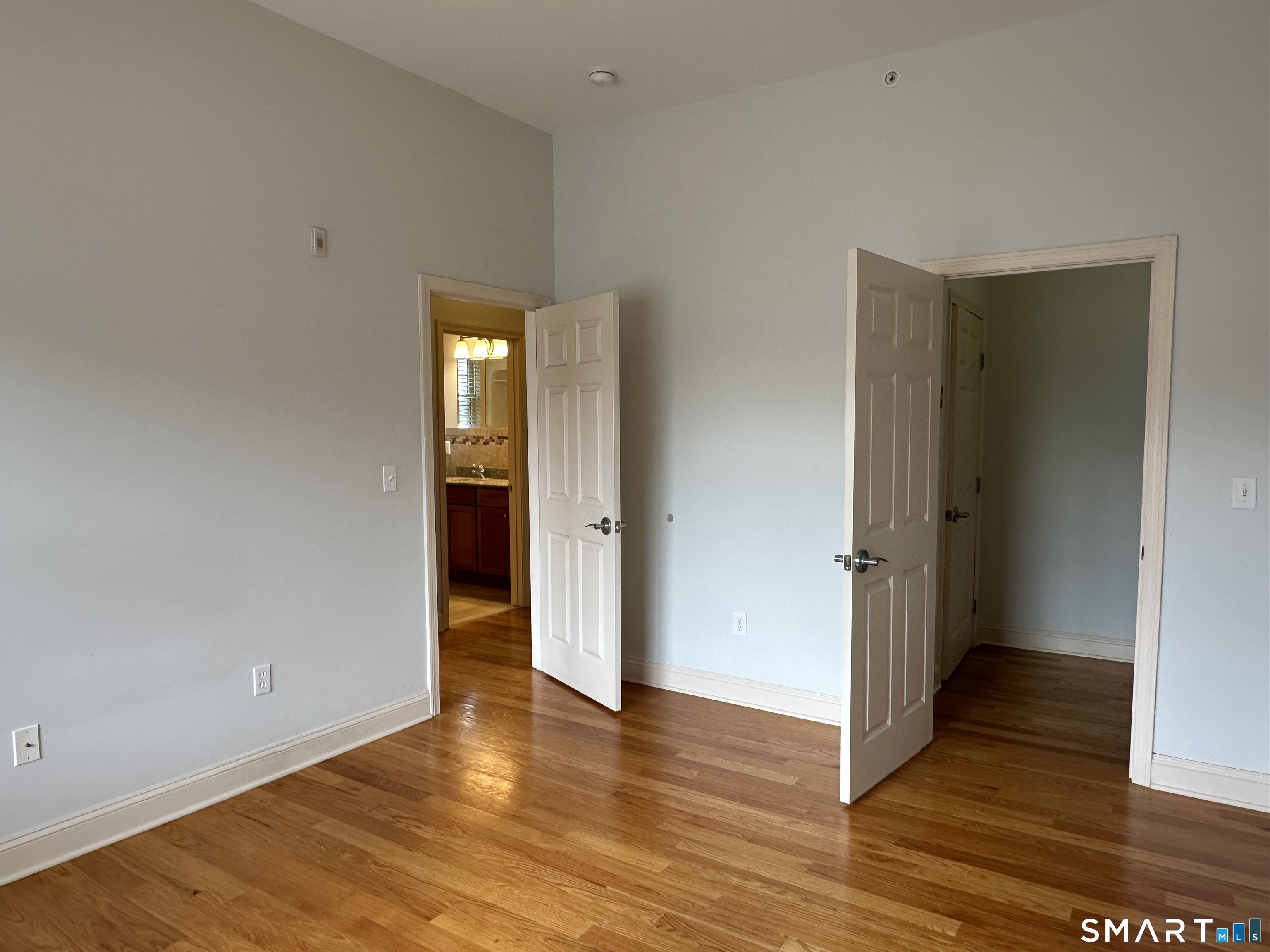 2518 Whitney Avenue Hamden CT 06518