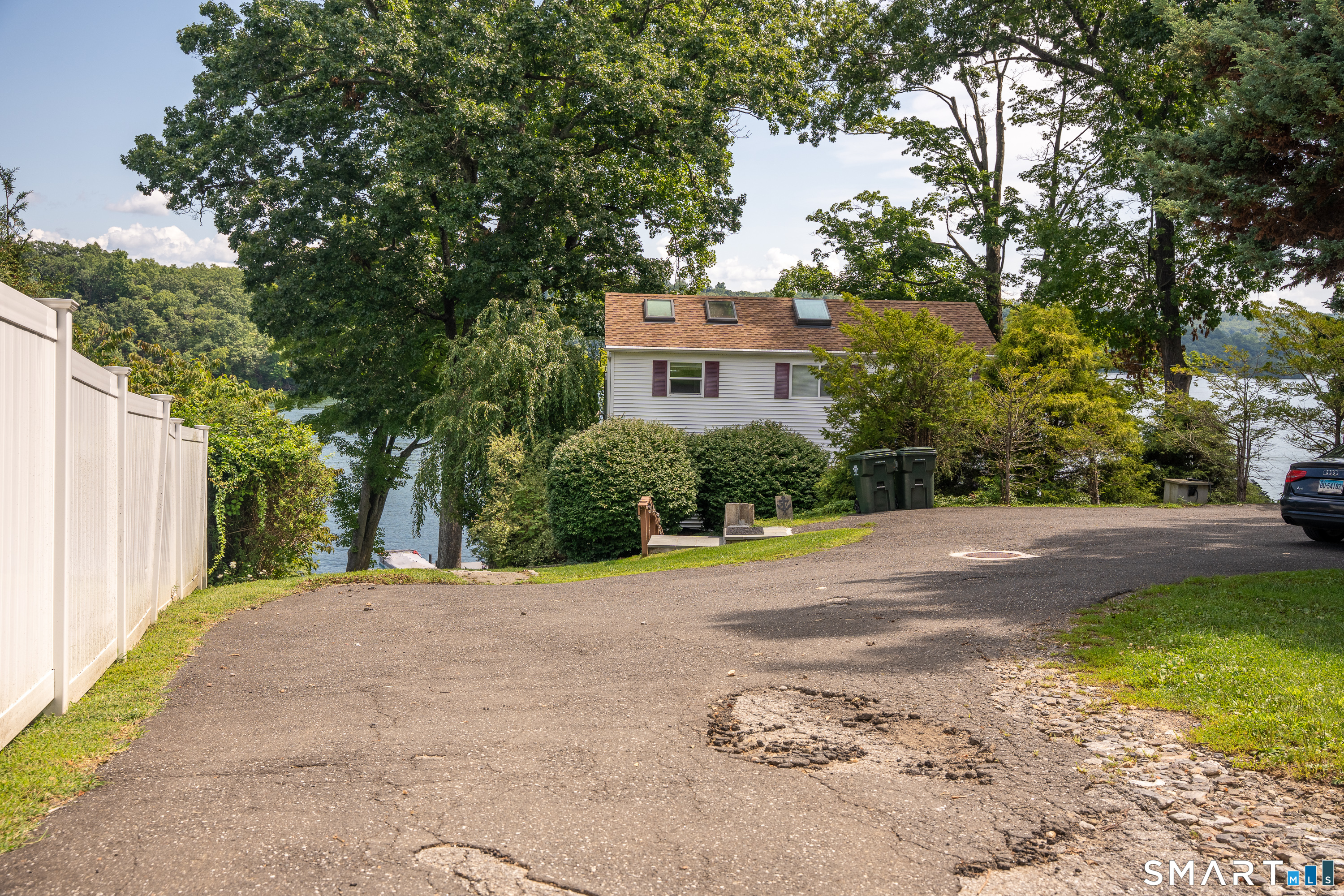 57 Knollcrest Road New Fairfield CT 06812